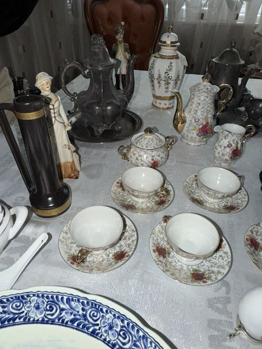 Белгийски порцелан,сервизи