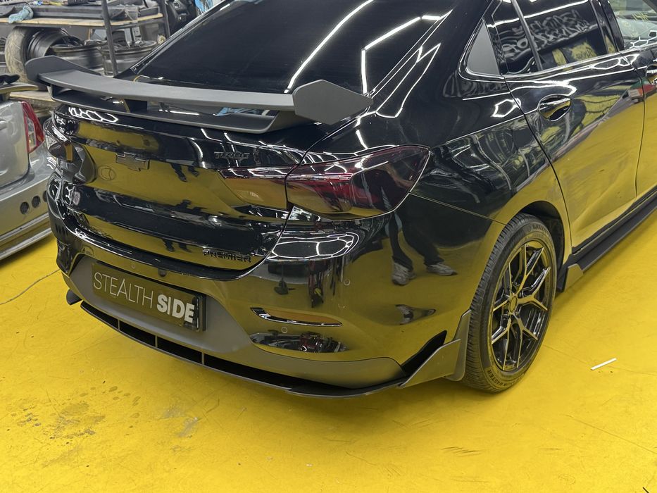 Onix Spoiler Индивидуал (Чёрный Матовый)