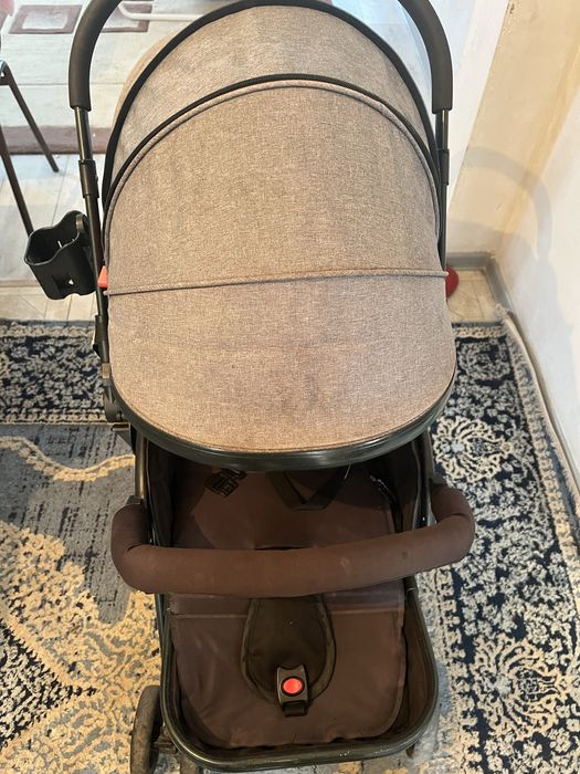 Продаю детскую коляску