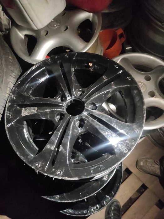 4*100, 4*114.3, 5*114.3, 5*112, 5*108