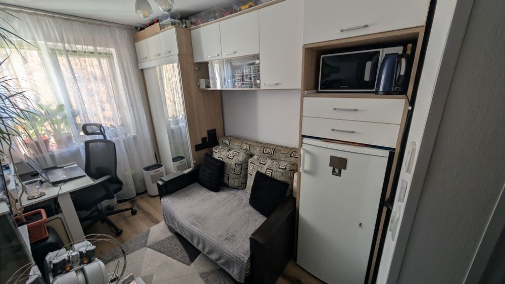 Garsoniera tip Azomures