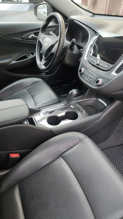 Малибу 2.0 турбо.Машина своя,первые руки. Без ДТП