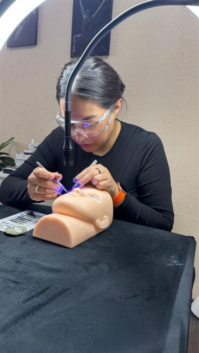 Наращивание ресниц пришахтинск