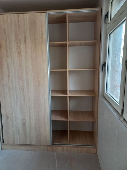 Шкафы и прихожие