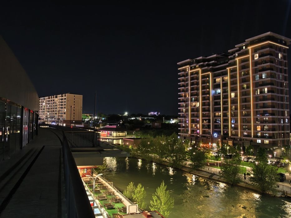 Продаётся помещение Сеул Мун с шикарным видом. Подходит под мини офис