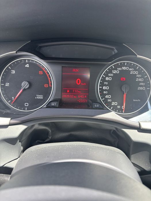Vand audi a4 b8 pret in €