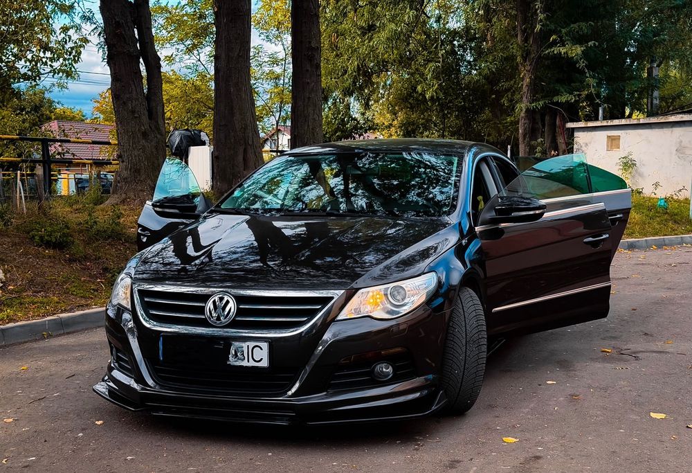 Auto VW passat CC 2011