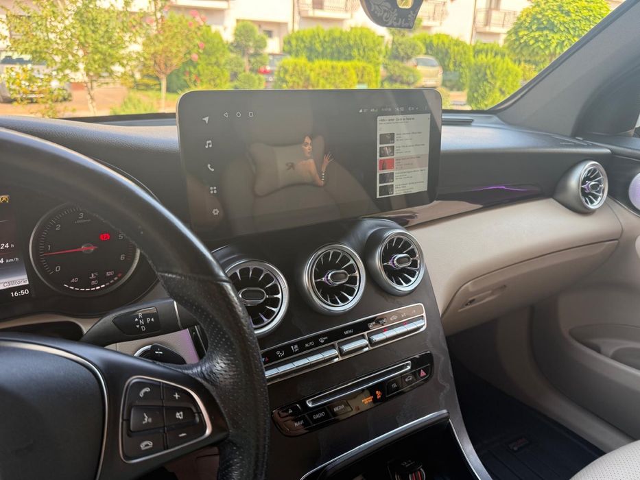 Mercedes-Benz GLC 250 d 4MATIC 2019 | 204 CP | 120.000 km | Burmester