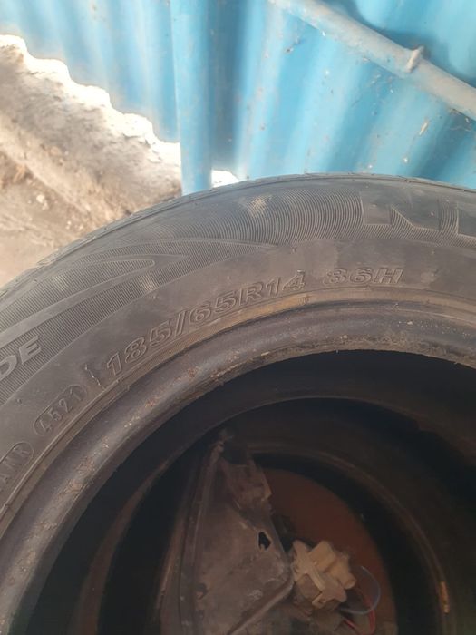 Продам 3 шт резины