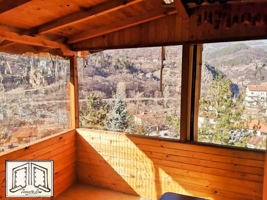 Ветрозащитни завеси,винил,   сенници, ветроупорни завеси