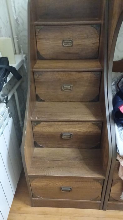 Кровать двухярусная