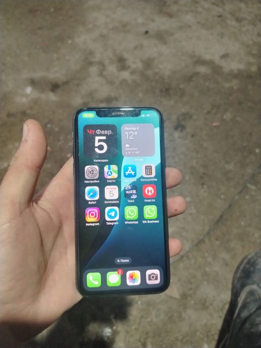 Айфон XS 64 gb 77емкость