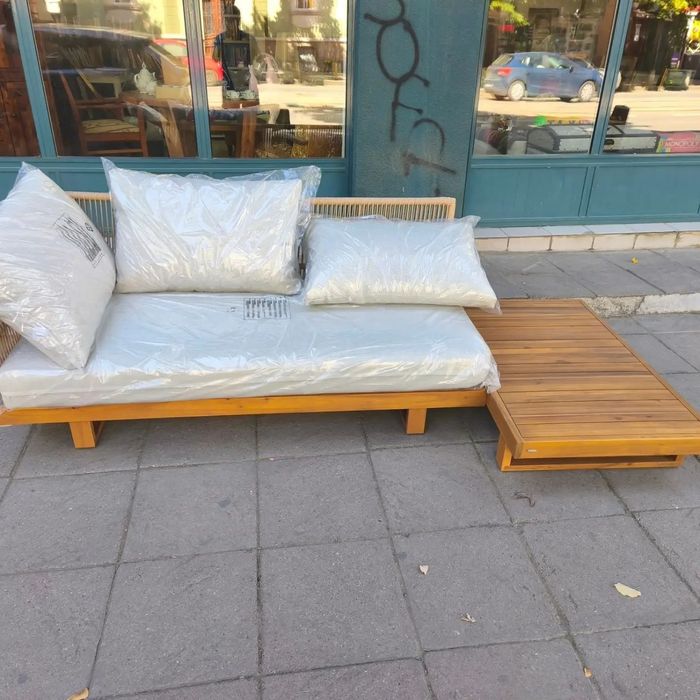 Сет диван и маса Kave Home