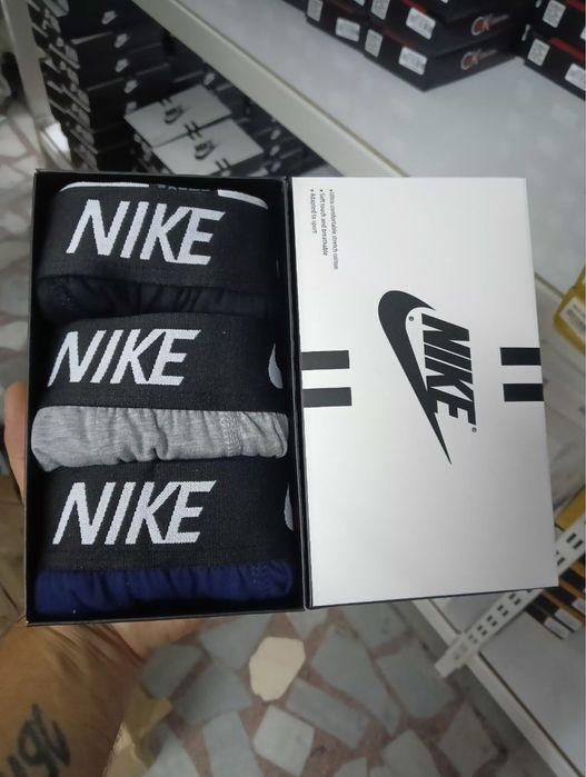 Boxeti nike 3 la set