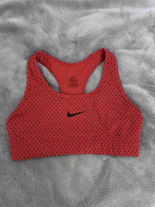 Дамско бюстие Nike