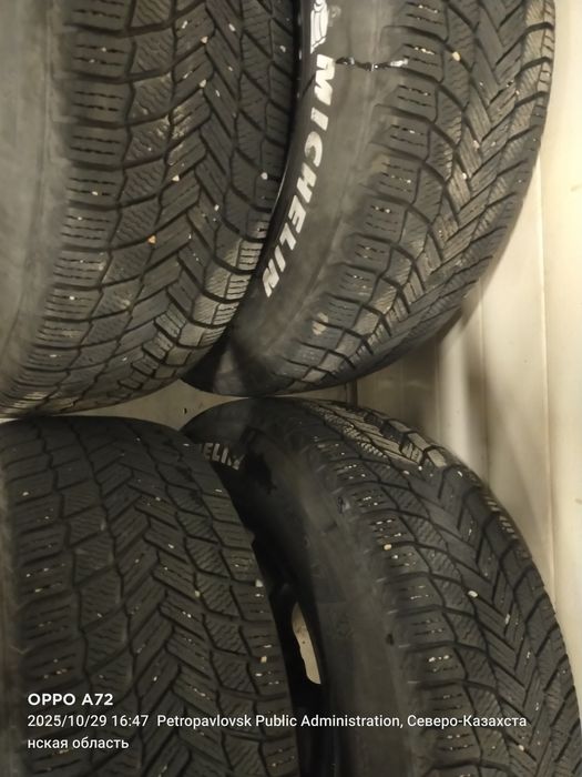 Продам шины 265/65/17 с дисками 139.7
