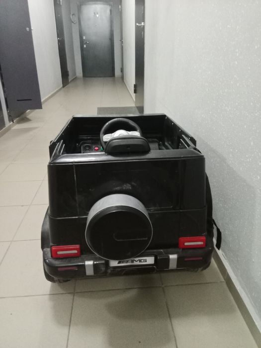 Машинка с аккумулятором