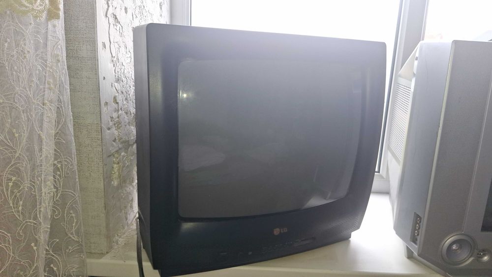 Продам 2 телевизора
