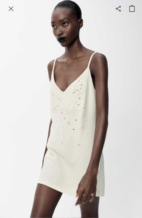 Rochie lejera cu cristale Zara