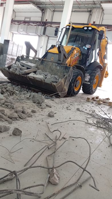 Услуги Экскаватор-погрузчика 3 в 1 , JCB