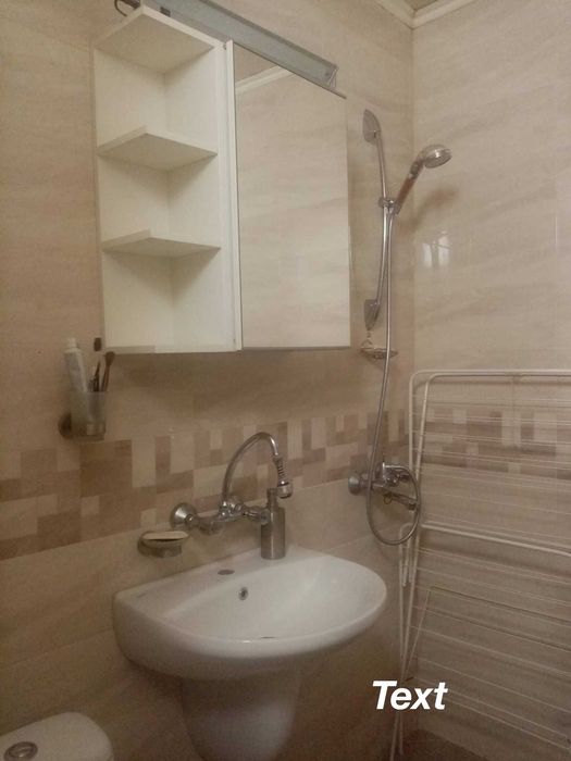 Дава се под наем Двустаен апартамент в Перник, Изток - 64 кв.м за 448.8 € - Снимка #11