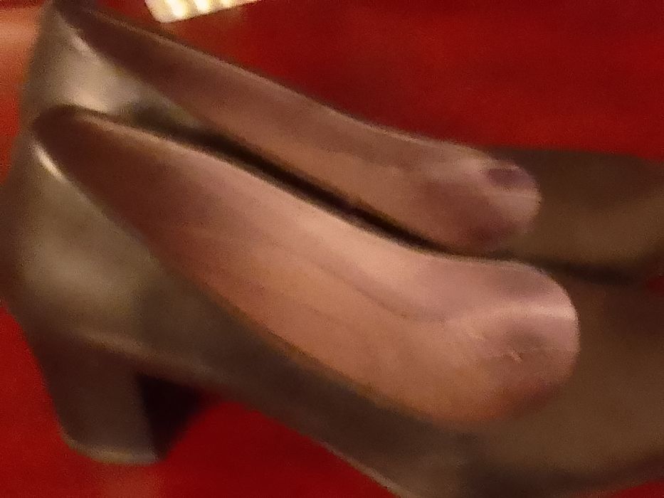 Продам туфли 38 размера качественные кожаные