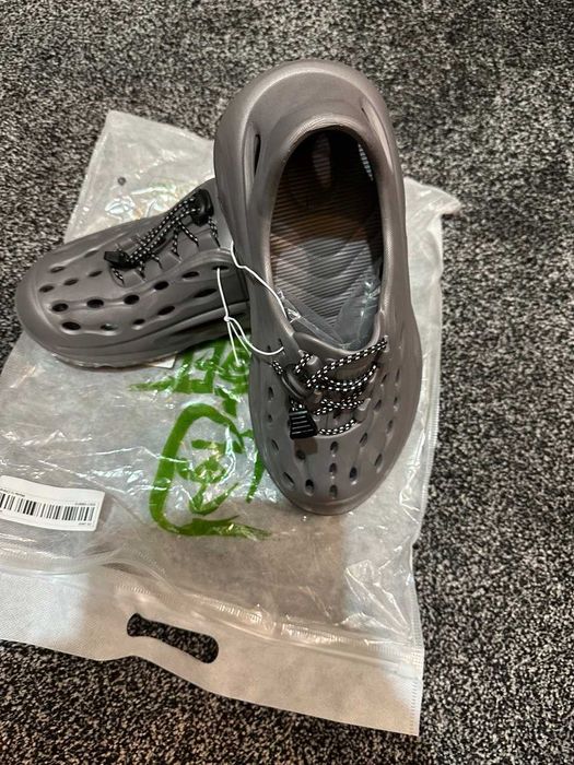 летние кроссовки из вспененной резины 40 и 42 размер