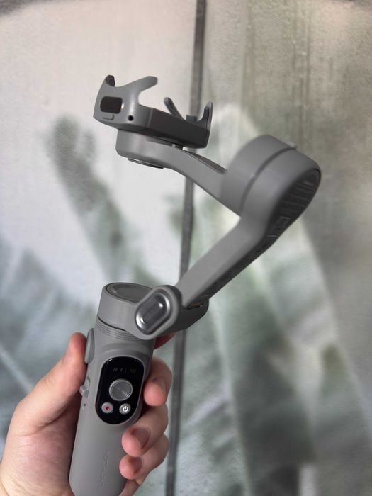 Sistem de Stabilizare Gimbal Aochuan SMART X