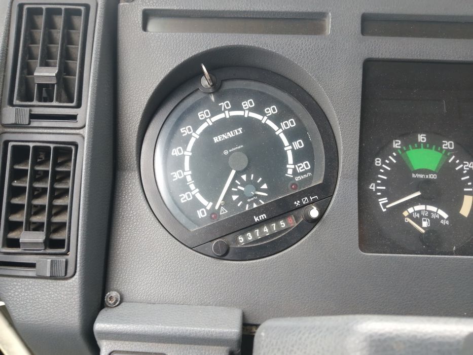 Camion apicol omologat