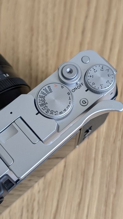 Fujifilm XE-4 Silver