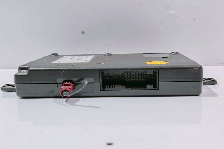 Modul  bluetooth 3C8035730 Volkswagen VW Passat B7 seria