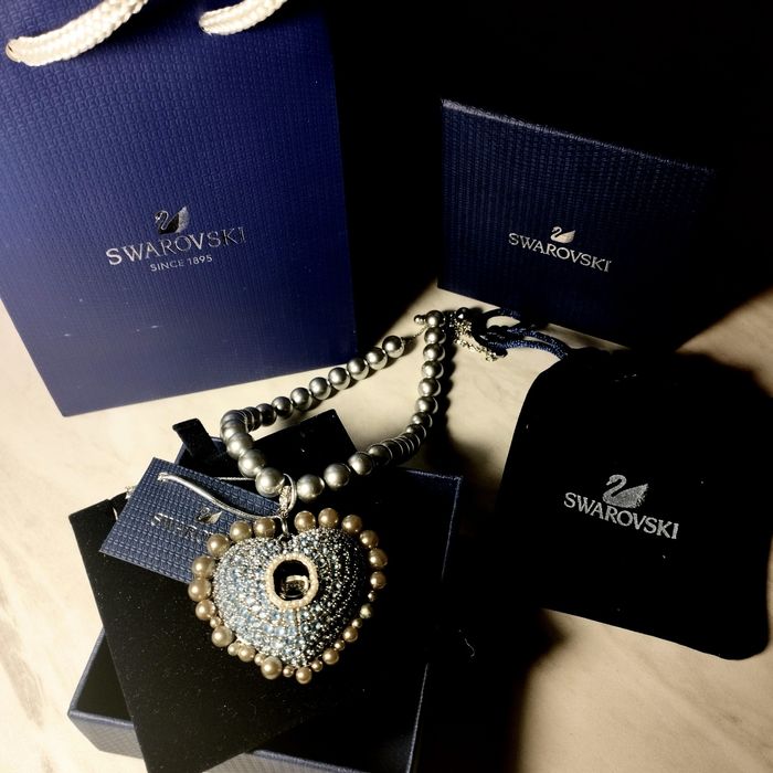 SWAROVSKI Hyperbola колье