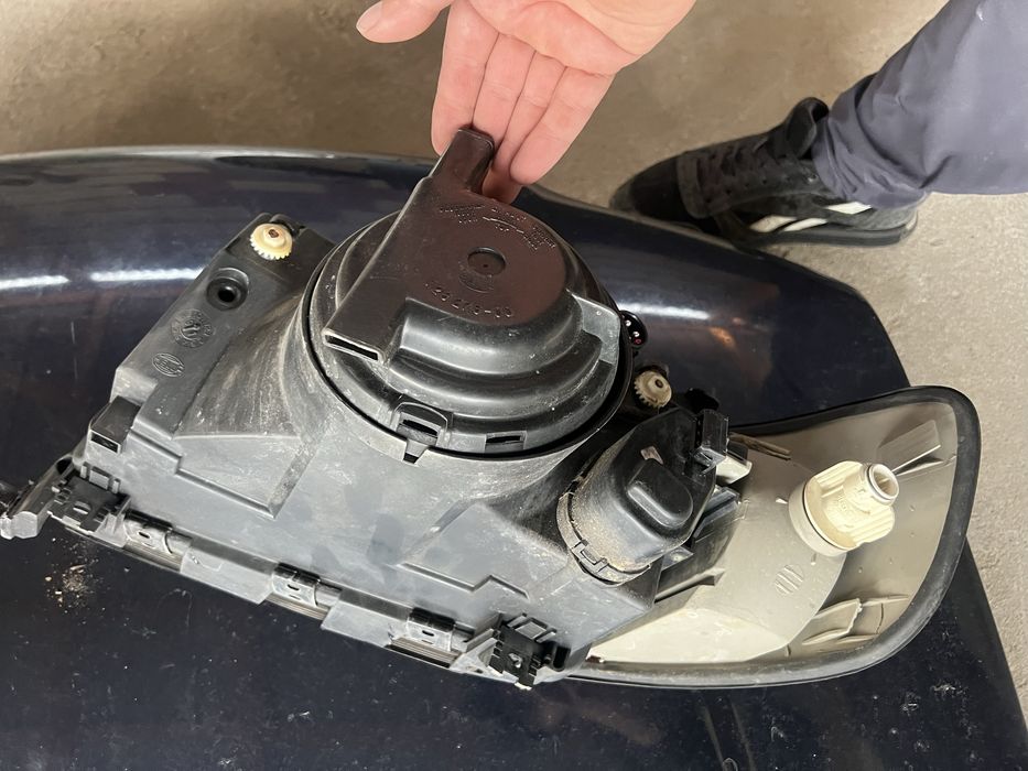 Фары ауди с4 привозной из европы