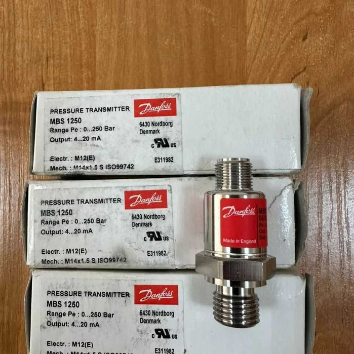 Датчик давления Transmitter MBS 1250_063G 0-250bar Danfoss
