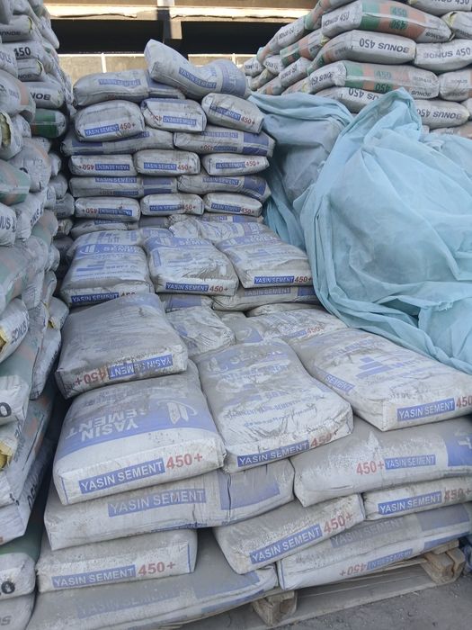 Sement optim narxda birinchi qul  660 sum qopi 33 000