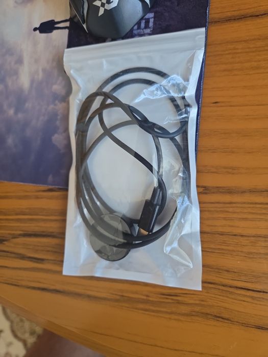 Продам зарядку для Apple Watch