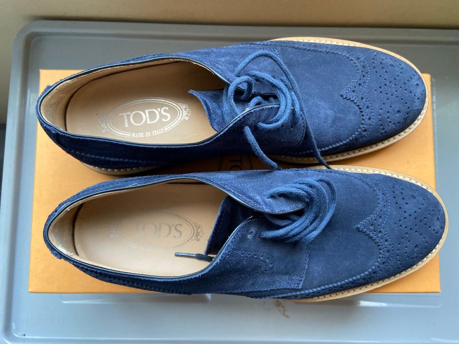 Pantofi brogue Tod’s piele intoarsa, mas.42