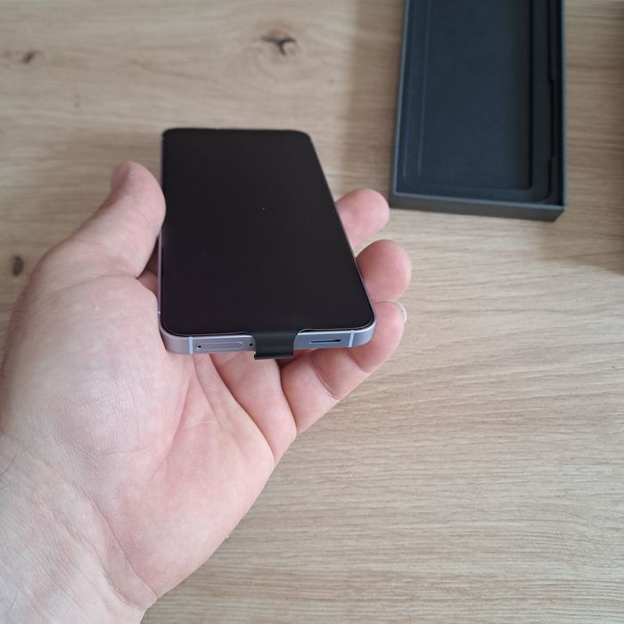Samsung galaxy S25 128GB