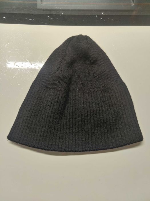 Продавам камуфлажен панталон,мешки, торби, шапка зимна