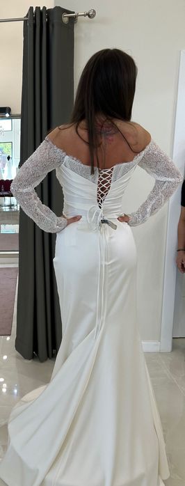 Vând rochie de mireasă model unic