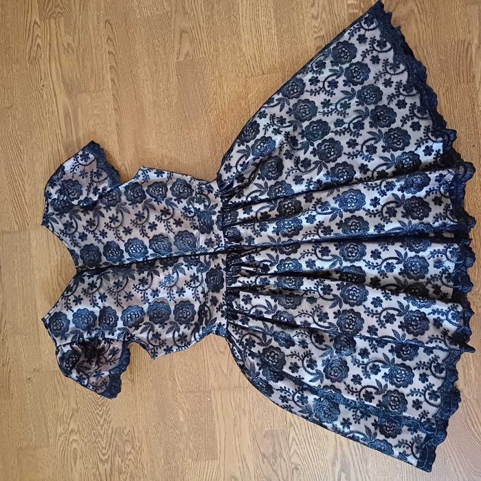 Rochie neagra, dantelata, superba! Marimea S