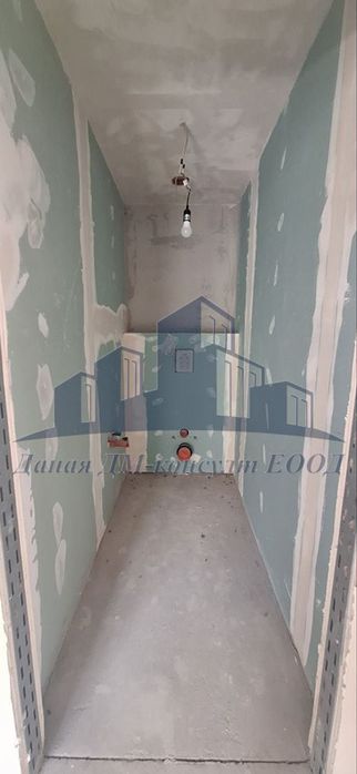 Продава се Тристаен апартамент в Шумен, 2-ри корпус - 135 кв.м за 1000 €/кв.м - Снимка #4