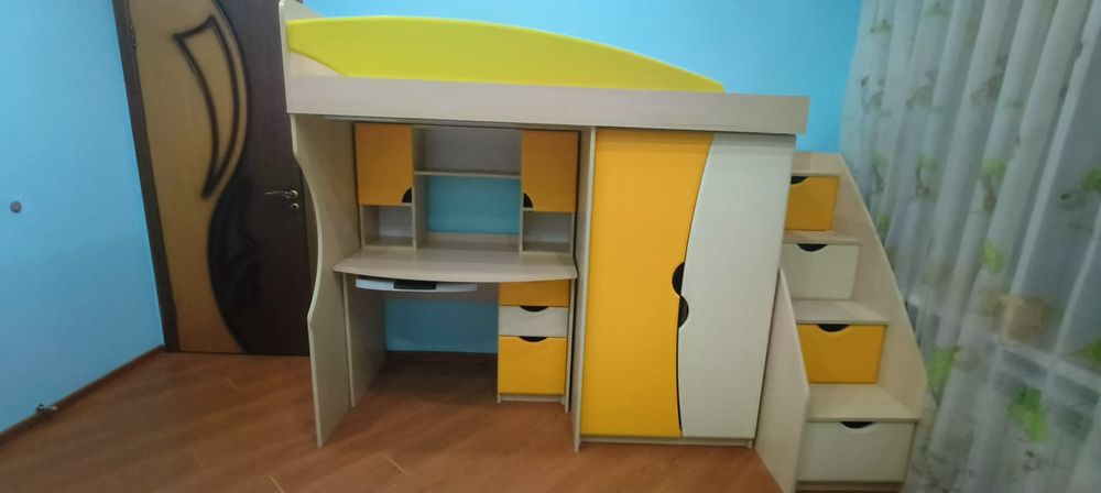 Продам детскую мебель
