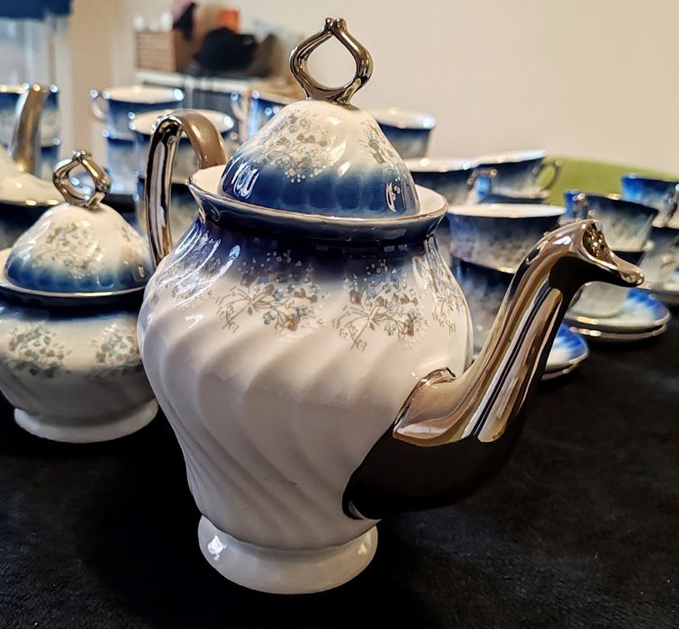 Set porțelan Apulum-52 piese NOU, nefolosit