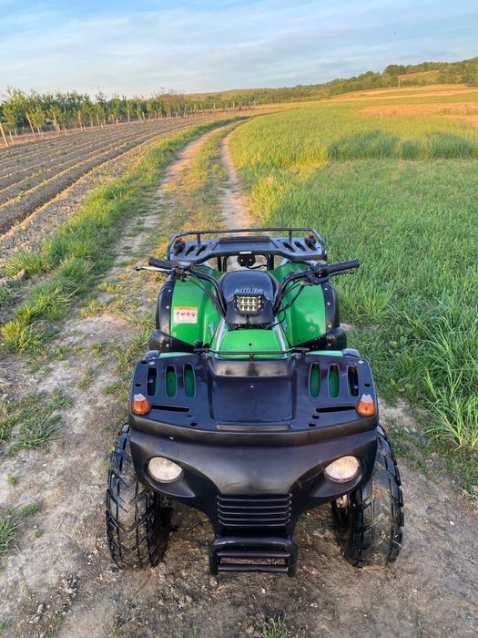 Vând atv 150 cc, perfect funcționabil.