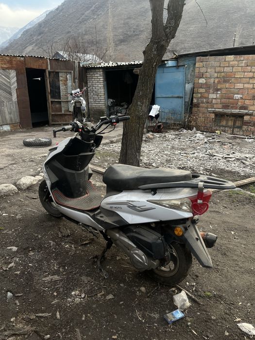 Продам мопед м8 не на ходу