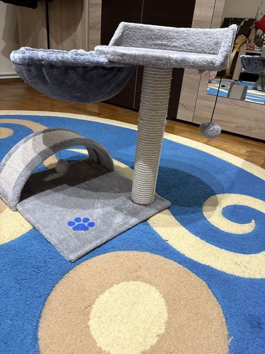 Ansamblu/Stalp de joaca pentru pisici