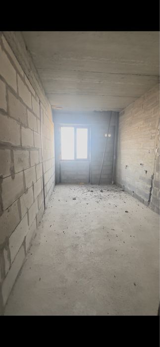 Новостройка квартира киргили