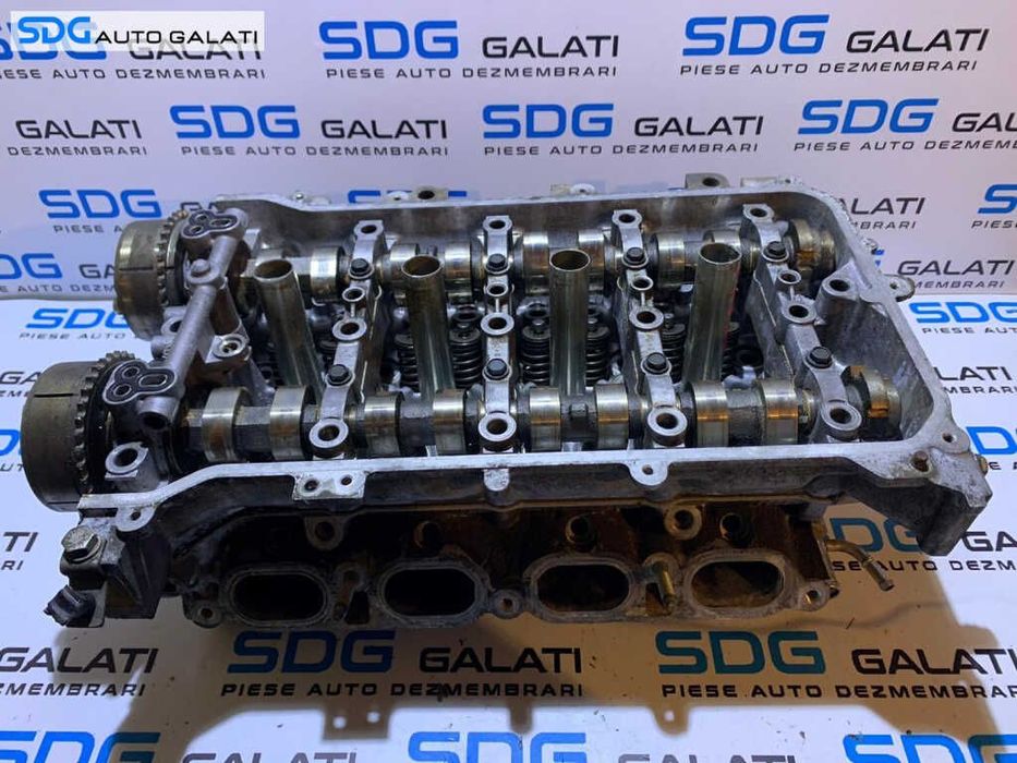 Chiulasa Echipata cu Capac Axe Supape Tacheti Culbutori Toyota Auris 1.6 1ZR 1ZR-FE 2006 - 2012