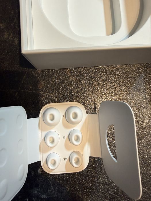 Airpods Pro 2 - Magsafe charging case